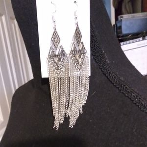 💥3/$10💥 SILVER VINTAGE INSPIRED TASSEL EARRINGS